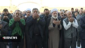 اقامه نماز باران در مسجد جمکران