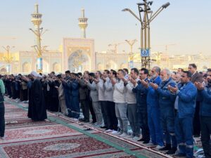 نماز طلب باران در حرم مطهر رضوی اقامه شد