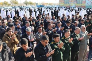 ندای نیایش باران و تقاضای رحمت الهی از آسمان در گلستان شهدای اصفهان