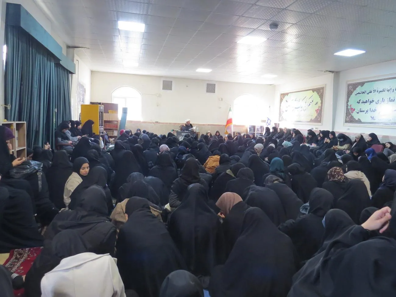 طرح «معراج» در دانشگاه فرهنگیان خواهران پردیس امیرکبیر استان البرز برگزار شد
