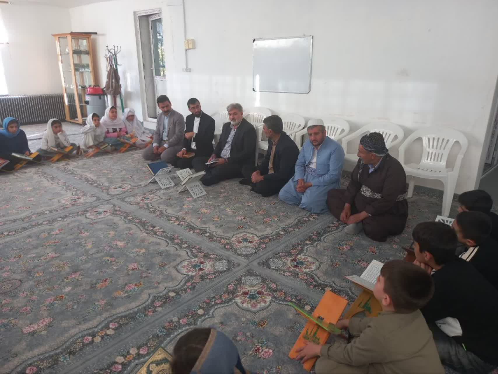 برگزاری کلاس‌های حفظ قرآن و اذان در دیواندره با همکاری ستاد اقامه نماز دیواندره