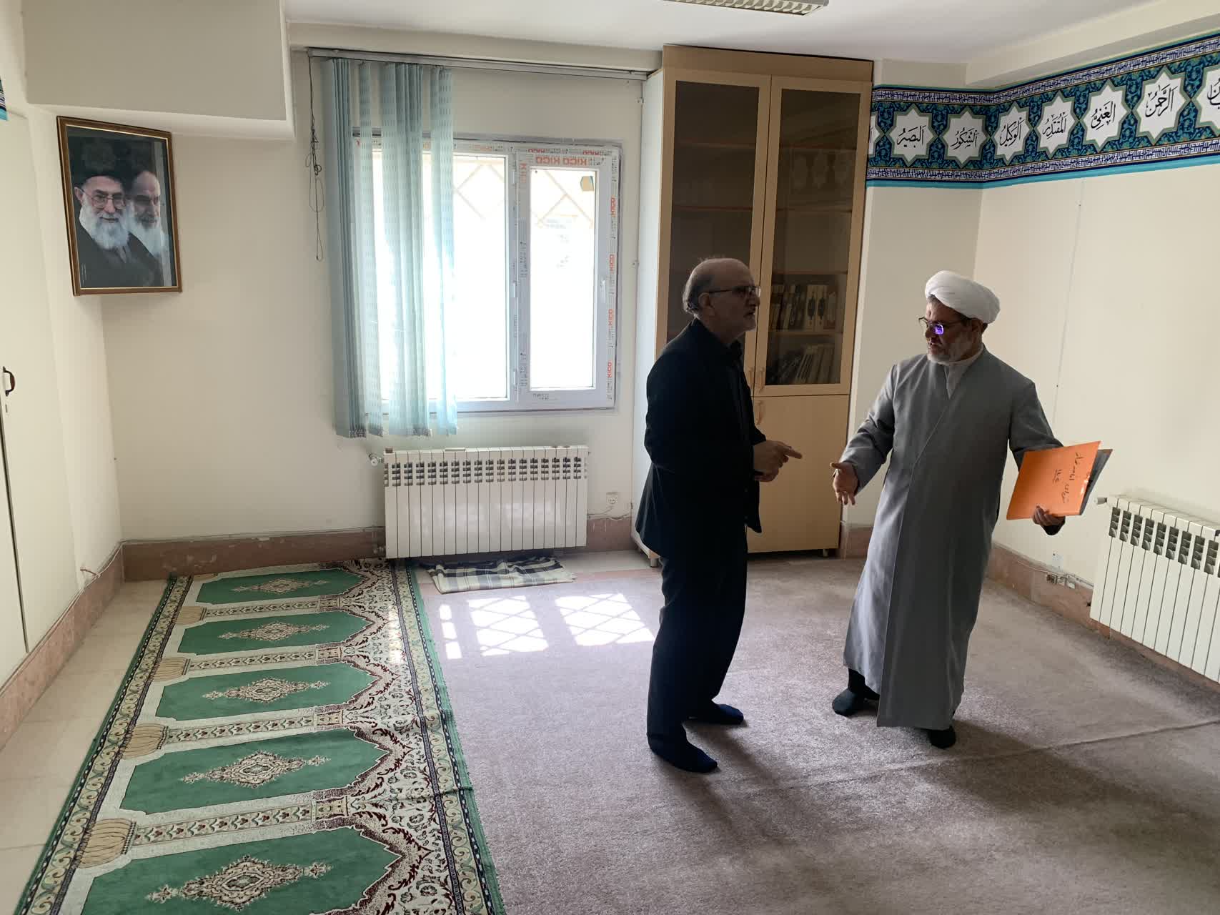 تأکید بر تقویت اقامه نماز در ادارات کردستان