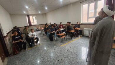 نشست های دانش آموزش معارف نماز در مدارس متوسطه سنندج برگزار شد