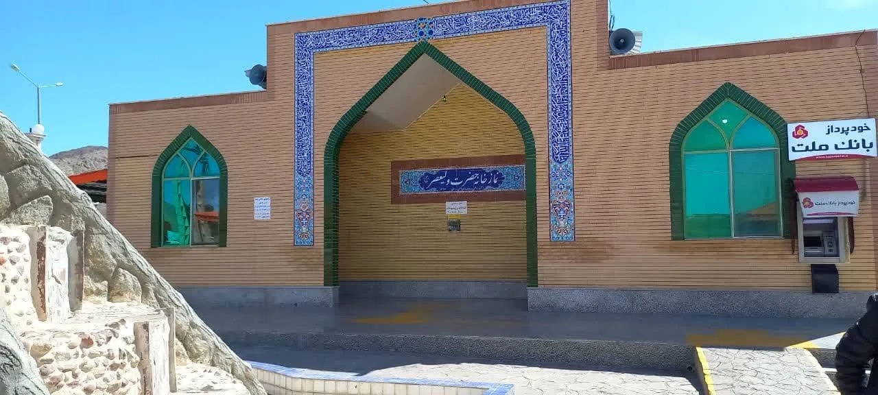 بازدید مدیر ستاد اقامه نماز از مساجد و نمازخانه‌های بین راهی محور بیرجند و زاهدان
