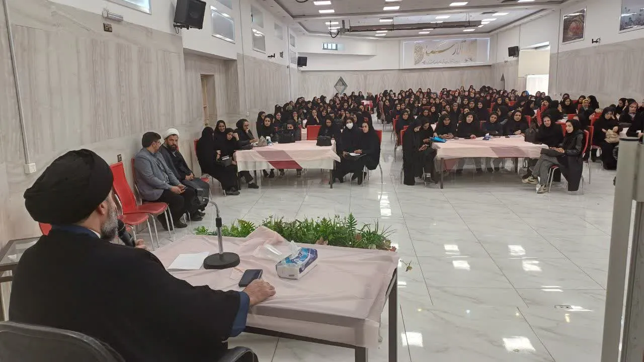 برگزاری‌ دوره‌آموزشی‌ شیوه‌های‌‌‌انس‌کودکان‌به‌نماز در چهارمحال‌وبختیاری‌ +گزارش‌تصویری