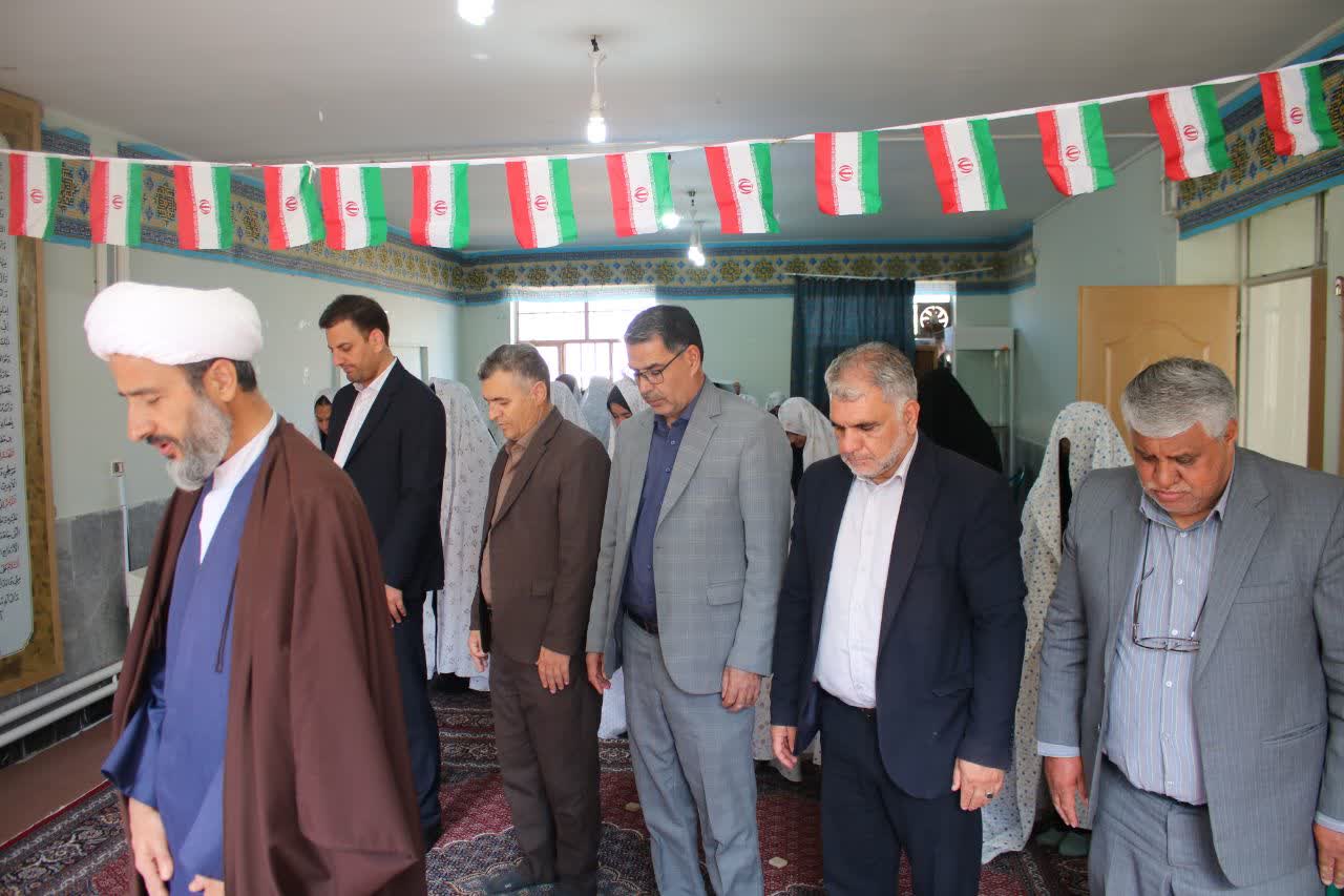 آیین «کاروان نماز» با همراهی طرح «سه میم» فریدن اصفهان