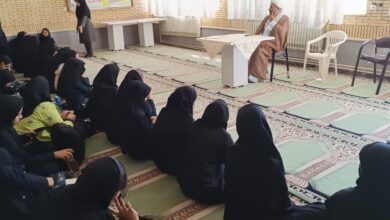 گفتمان نماز شناسی با محوریت آشنایی با معارف نماز ویژه دانش آموزان شهرستان ایوان برگزار شد