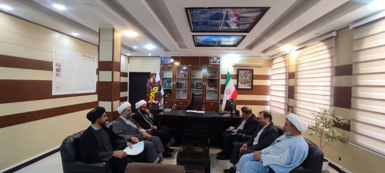 دیدار محمد جواد چراغی، مدیر ستاد اقامه نماز لرستان با مسئولان شهرستان پلدختر