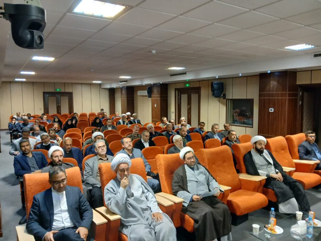 نشست فصلی دبیران اقامه نماز دستگاه های اجرایی