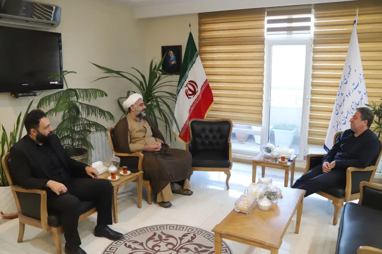 دیدار مدیر ستاد اقامه نماز استان البرز با مدیرکل راه و شهرسازی استان