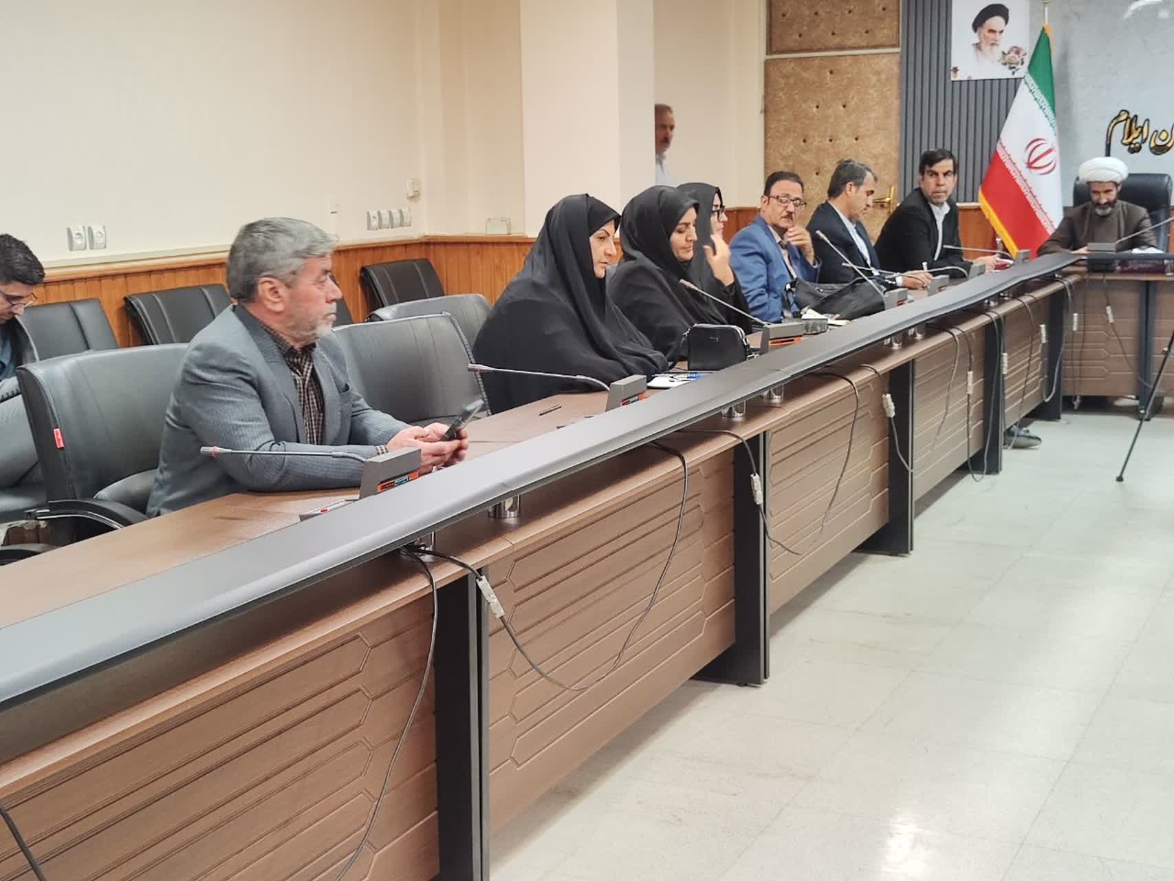 دوره آموزشی مهارتهای دعوت به نماز ویژه انجمن اولیاء و مربیان آموزش و پرورش استان ایلام برگزار شد