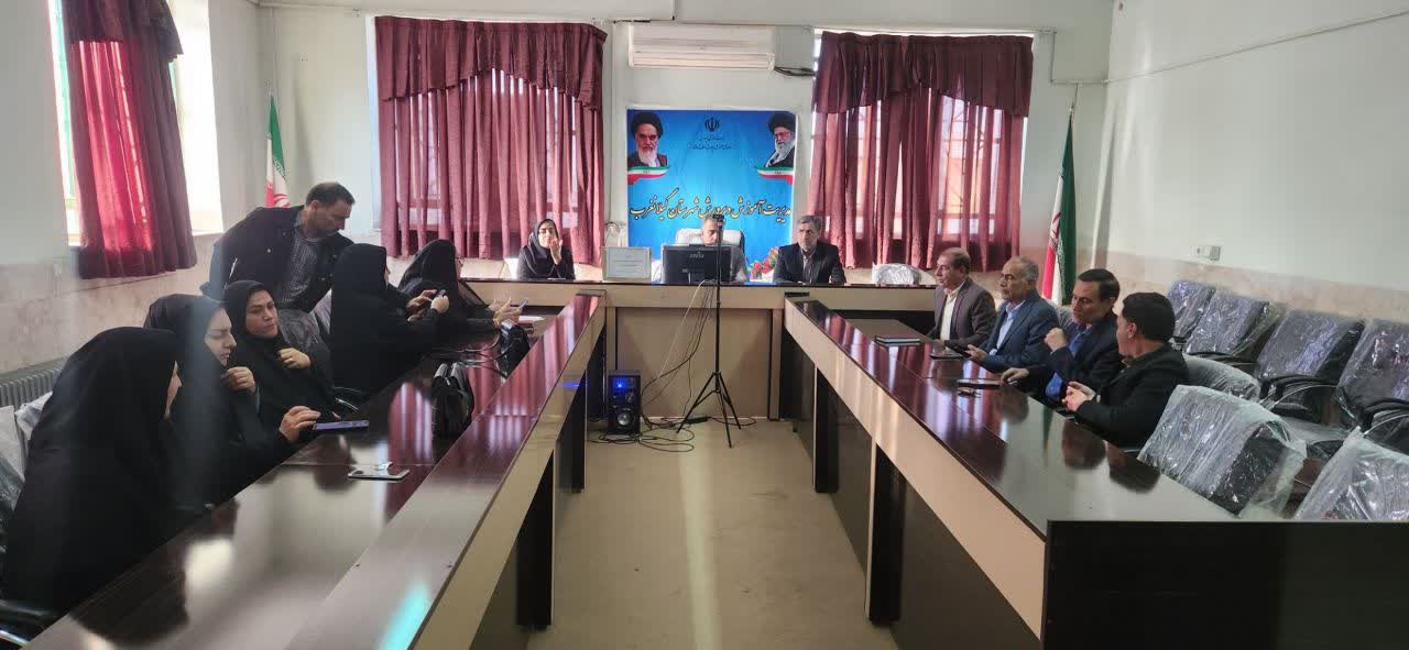 جلسه اعضای شورای مرکزی انجمن اولیاء و مربیان استان کرمانشاه برگزار شد-6