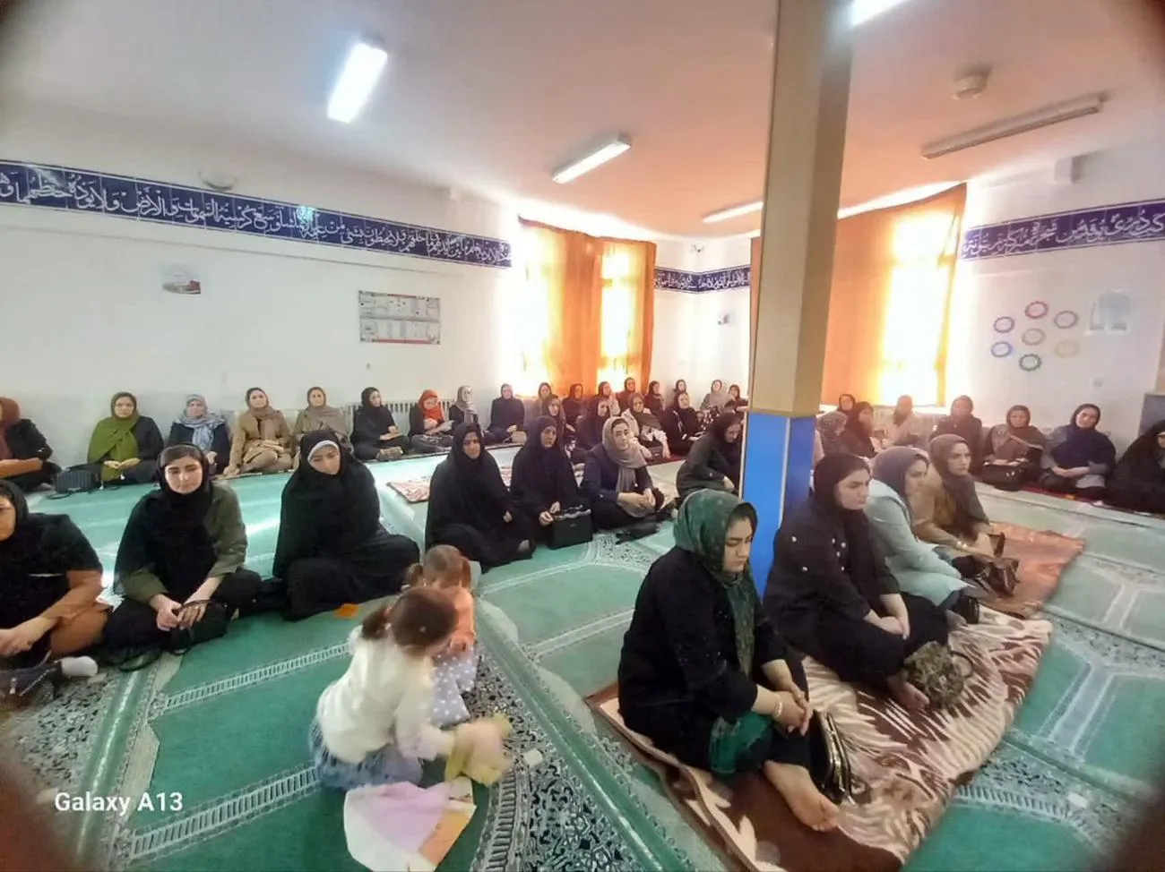 برگزاری نشست «شیوههای دعوت فرزندان به نماز» ویژه اولیا در چایپاره