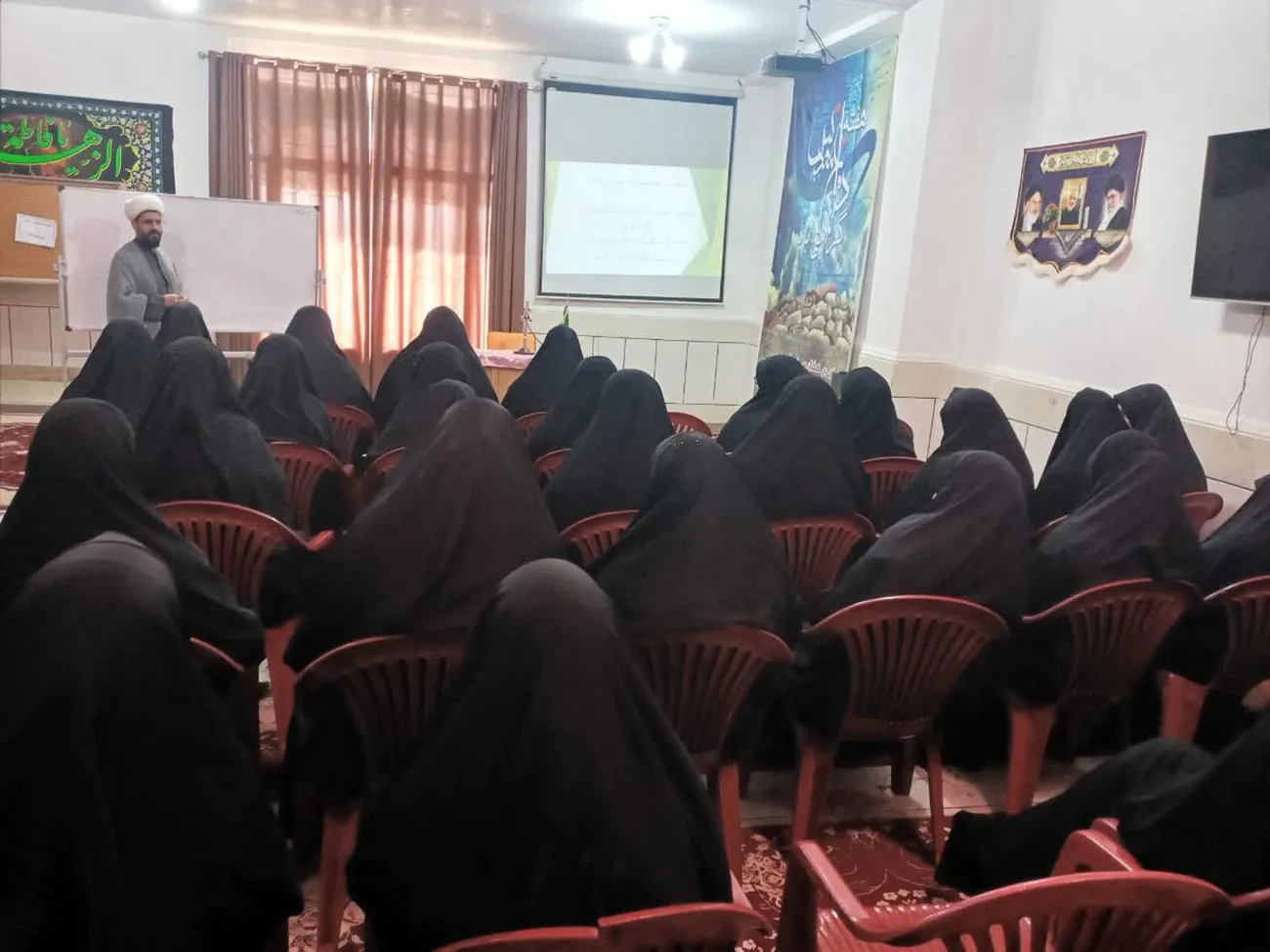 نشست تربیتی مدرسه علمیه الزهرا (سلام الله علیها) فریدن اصفهان