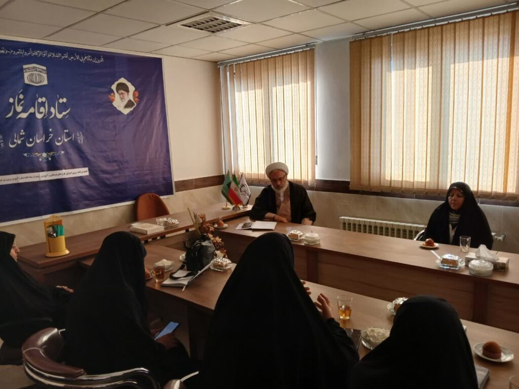 نشست امور بانوان فعال فرهنگی