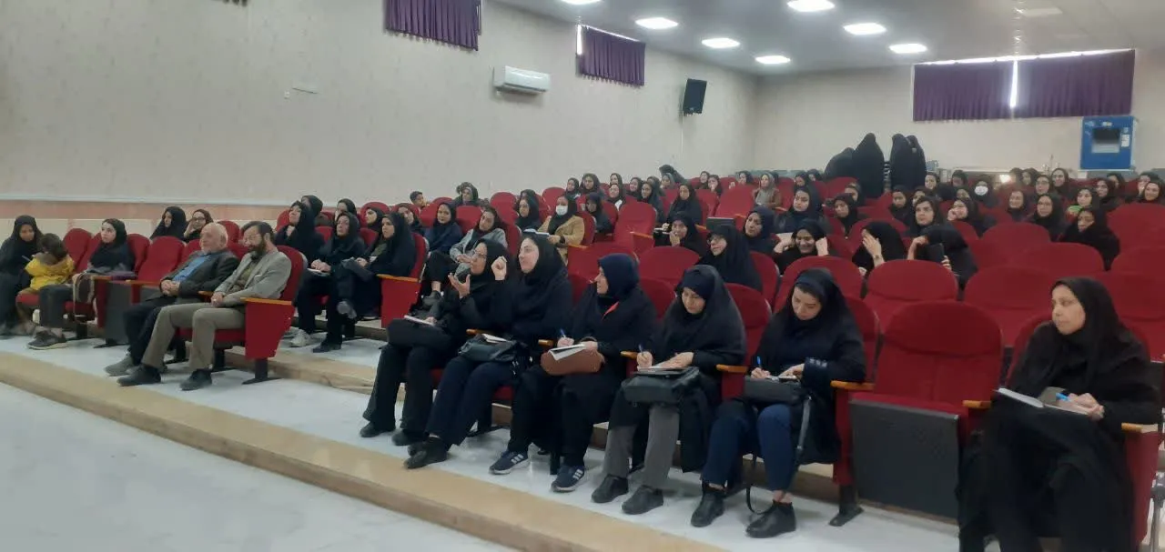 توانمندسازی معلمان شهرستان مبارکه اصفهان
