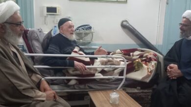 عیادت از پیرترین نمازگزار استان