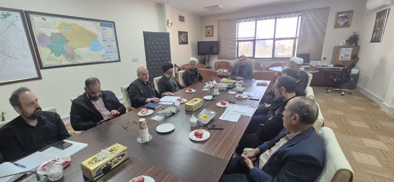 جلسه شورای اقامه نماز مدیریت و برنامهریزی قم برگزار شد