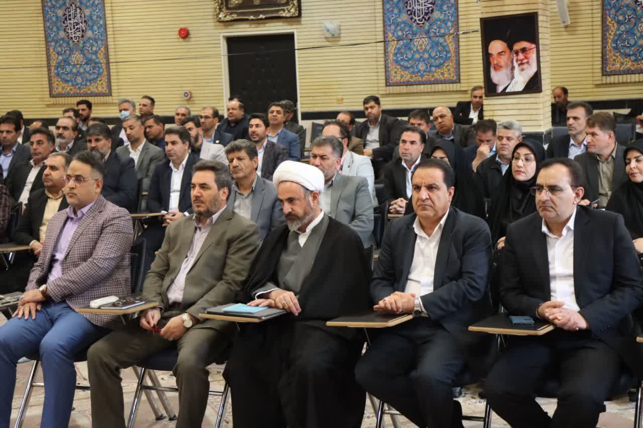 دوره آموزشی مدیریت اقامه نماز ویژه مدیران دستگاه‌های اجرایی استان ایلام برگزار شد