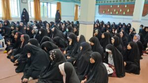 نشست آموزشی نماز در مدرسه علومومعارف اسلامی شهیدمطهری شهرکرد برگزار شد