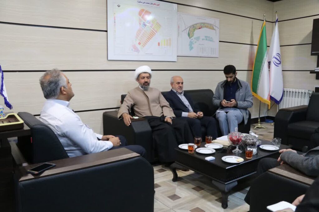 جلسه شورای اقامه نماز اداره کل مسکن و شهرسازی زنجان برگزار شد