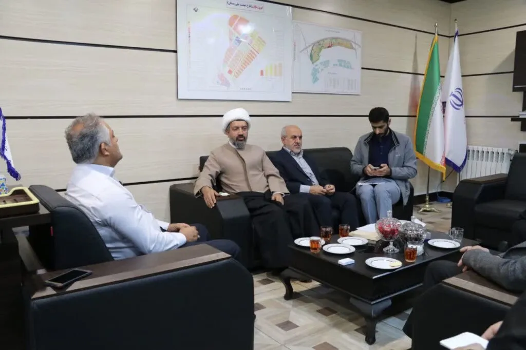 جلسه شورای اقامه نماز اداره کل مسکن و شهرسازی زنجان برگزار شد