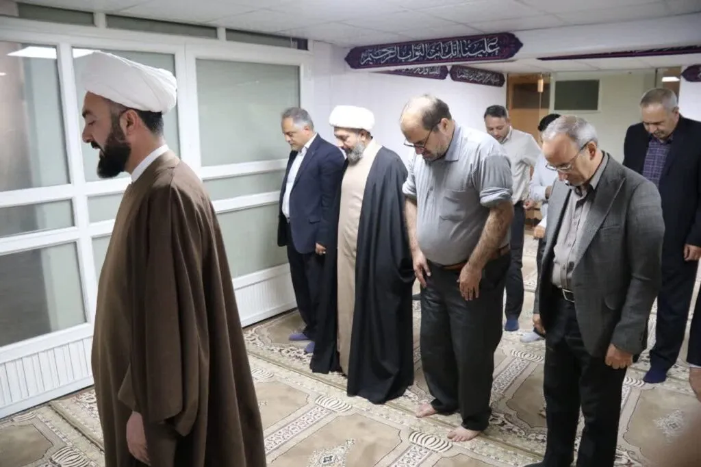 جلسه شورای اقامه نماز اداره کل مسکن و شهرسازی زنجان برگزار شد
