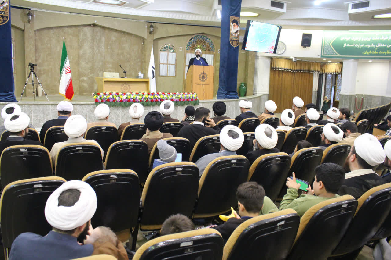 گردهمایی اساتید، کارشناسان، دانش پژوهان و کارمندان مرکز تخصصی نماز برگزار شد