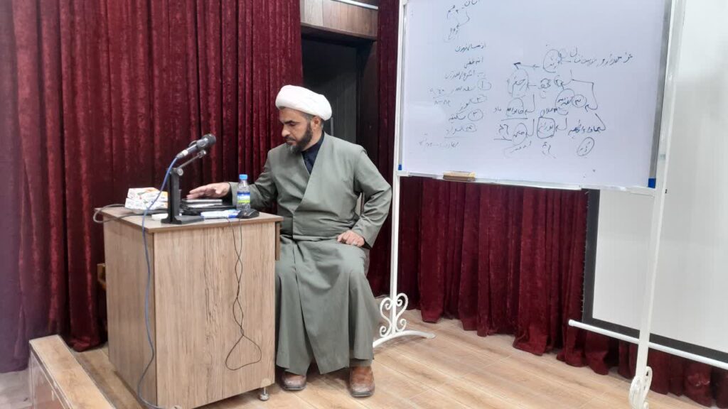 دوره آموزشی نماز یاوران کوچک (نیک) در استان یزد برگزار شد