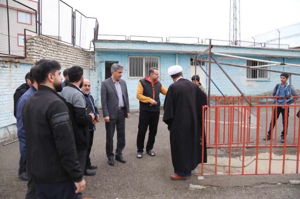 افتتاح نمازخانه دبیرستان پسرانه رزاق افشارچی زنجان