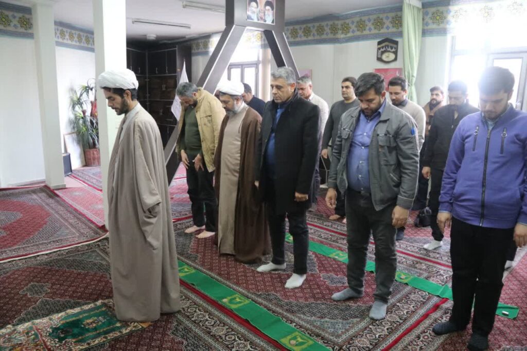 جلسه شورای اقامه نماز شرکت آزمایشگاه فنی و مکانیک خاک زنجان برگزار شد