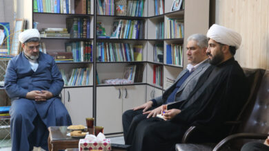 جلسه همفکری و همکاری میان ستاد اقامه نماز و مسئولان فرهنگی گروه صنعتی انتخاب اصفهان