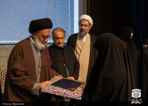 دهمین اجلاس استانی نماز قم برگزار شد