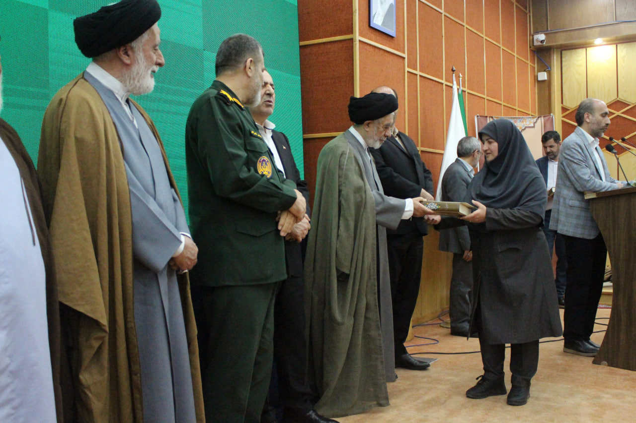 دوازدهمین اجلاس استانی نماز قزوین برگزار شد