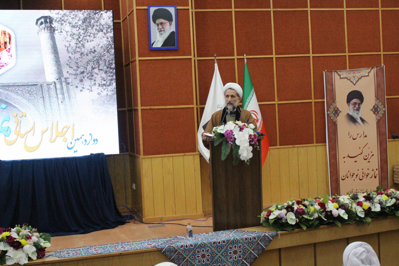 دوازدهمین اجلاس استانی نماز قزوین برگزار شد