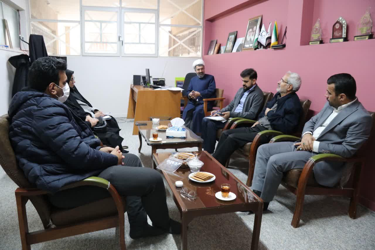 جلسه هماندیشی دبیران اقامه نماز زیر مجموعه وزارت فرهنگ و ارشاد اسلامی زنجان برگزار شد