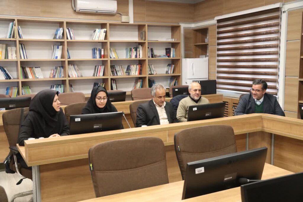 جلسه شورای اقامه نماز اداره کل امور مالیاتی زنجان برگزار شد