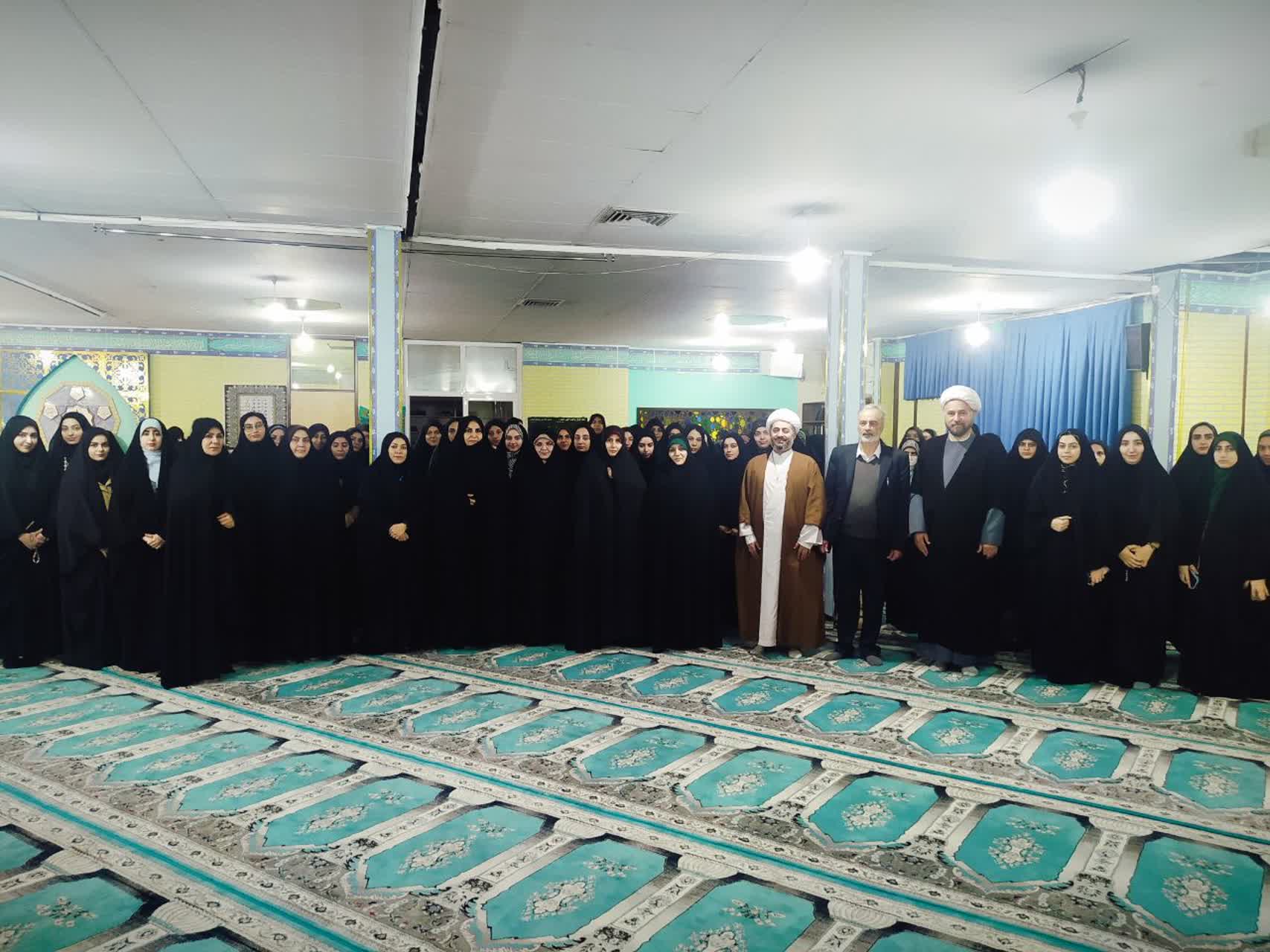 شیوه های جذب به نماز ویژه دانشجویان دانشگاه فرهنگیان