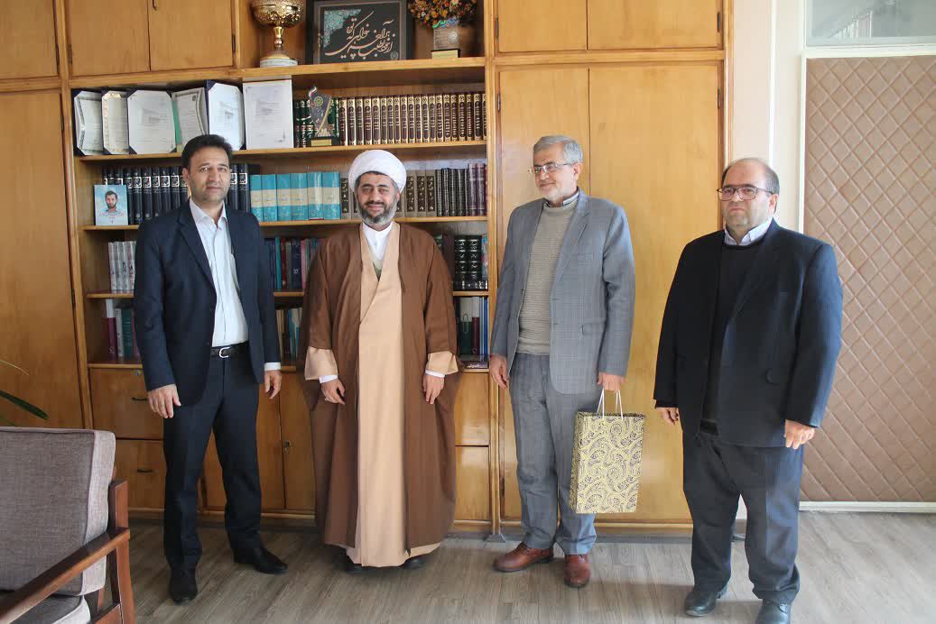 تجلیل از فعالان نمازی تبریز