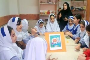 کودکان شرکتکننده در پویش ملی تسبیح در کانون پرورش فکری لرستان