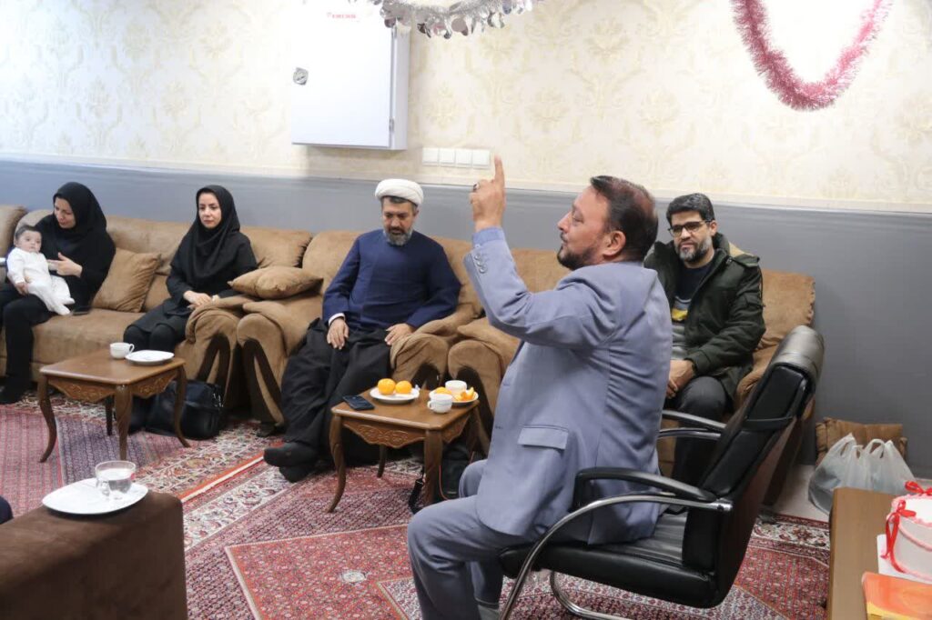 مراسم تجلیل از کارکنان شیرخوارگاه شهید ثمین تاب زنجان برگزار شد