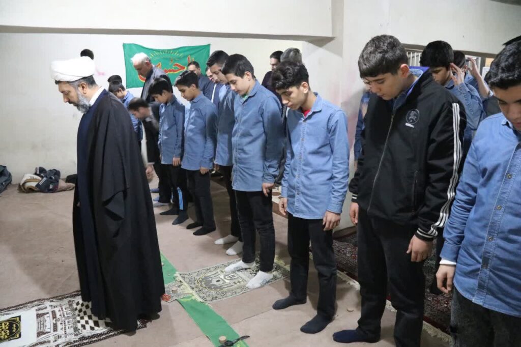 افتتاح نمازخانه دبیرستان پسرانه رزاق افشارچی زنجان