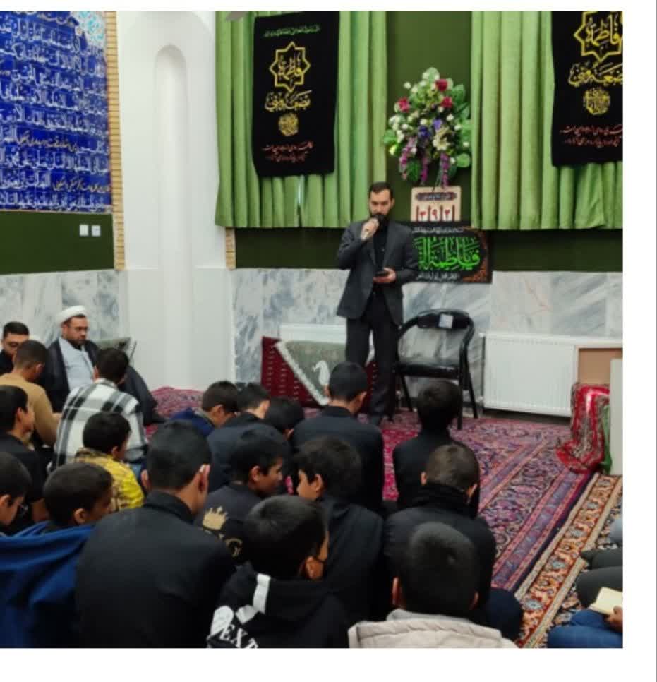 گفتمانهای نماز شناسی ویژه دانش آموزان در مدارس شهرستان درمیان برگزار شد