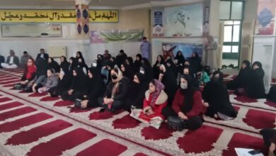 برگزاری نشست شیوه های دعوت فرزندان به نماز ویژه والدین در مدرسه سیمای فاطمی