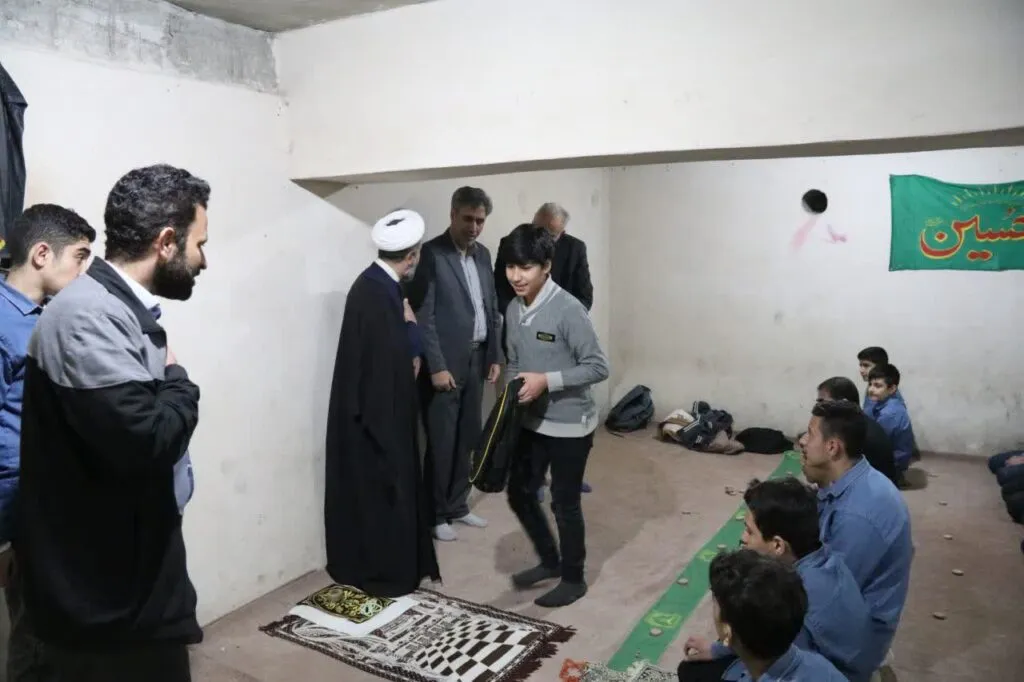 افتتاح نمازخانه دبیرستان پسرانه رزاق افشارچی زنجان