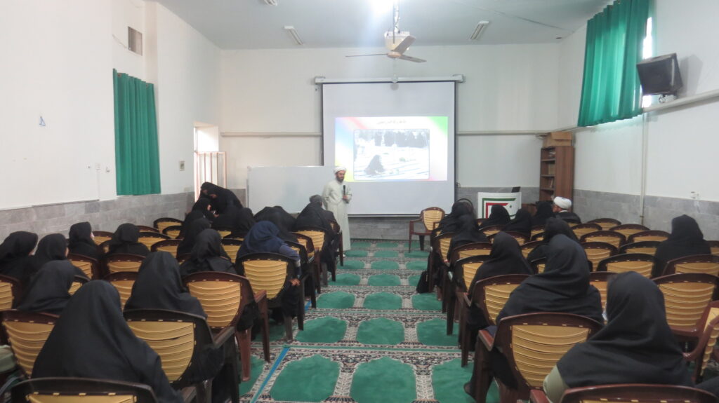 دوره آموزشی نماز یاوران کوچک (نیک) در استان یزد برگزار شد