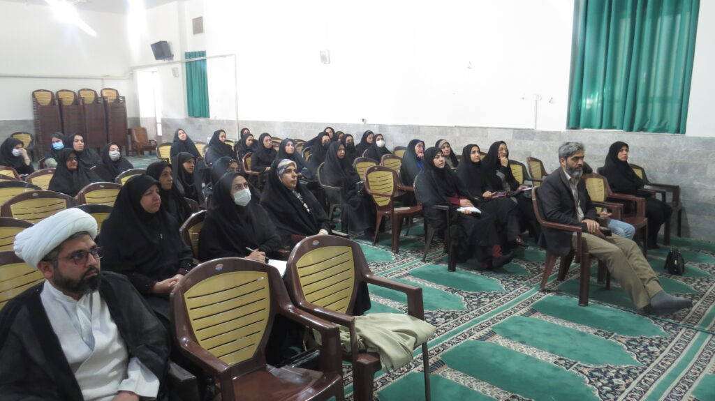 دوره آموزشی نماز یاوران کوچک (نیک) در استان یزد برگزار شد