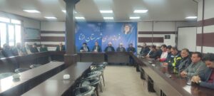 جلسه شورای اقامه نماز شهرستان ازنا با حضور امام جمعه و فرماندار