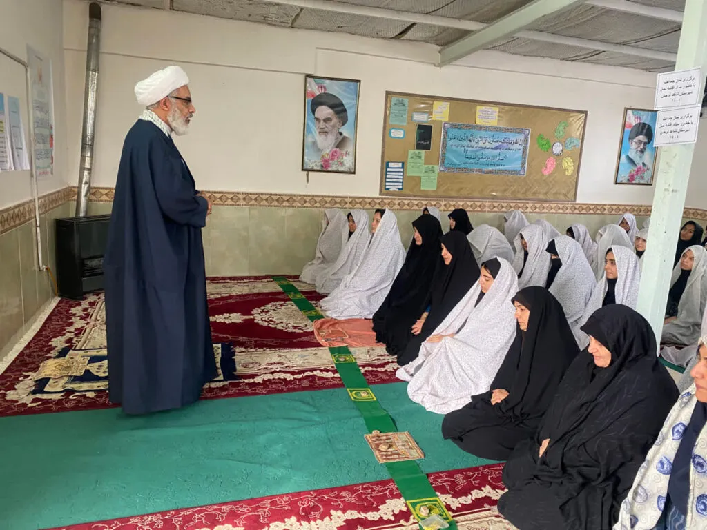 نشست دانش آموزی