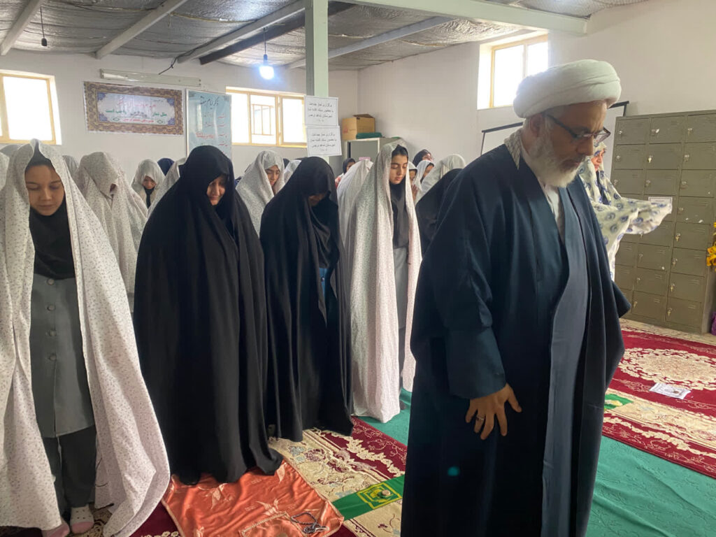 نشست دانش آموزی